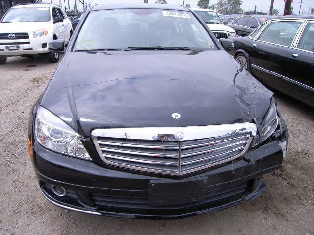 مارسيدس c300 للبيع موديل ٢٠١١
رقم الهاتف ***********
