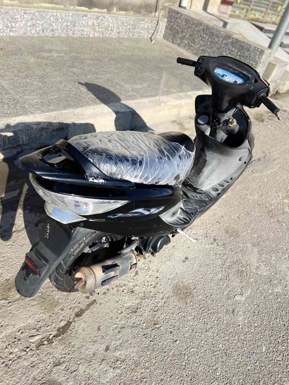 سلام عليكم دراجه كامكو فحل للبيع موديل 2016 مكفوله كفاله عامه برغي ما مفتوح بيهه مكان ميسان   ***********  للستفسآر اكثر
