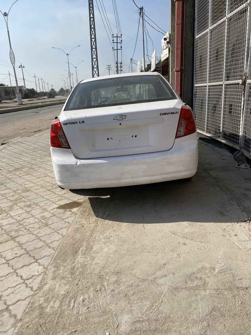 السلام عليكم اوبتره 2010
السياره ماال مزاد تترقم واصوليه. وترقيمه مجاني. 

اتكفلك بيه. اورقه السياره اصوليه 

السياره مكينه كير نعمه من الله تبريد ثلج 

مكفوله من الظربه 

يرادله ترتيبات بسيطه 

مكاني. ناصريه مركز السعر ب 55 وبيه. مجاال. 

***********
