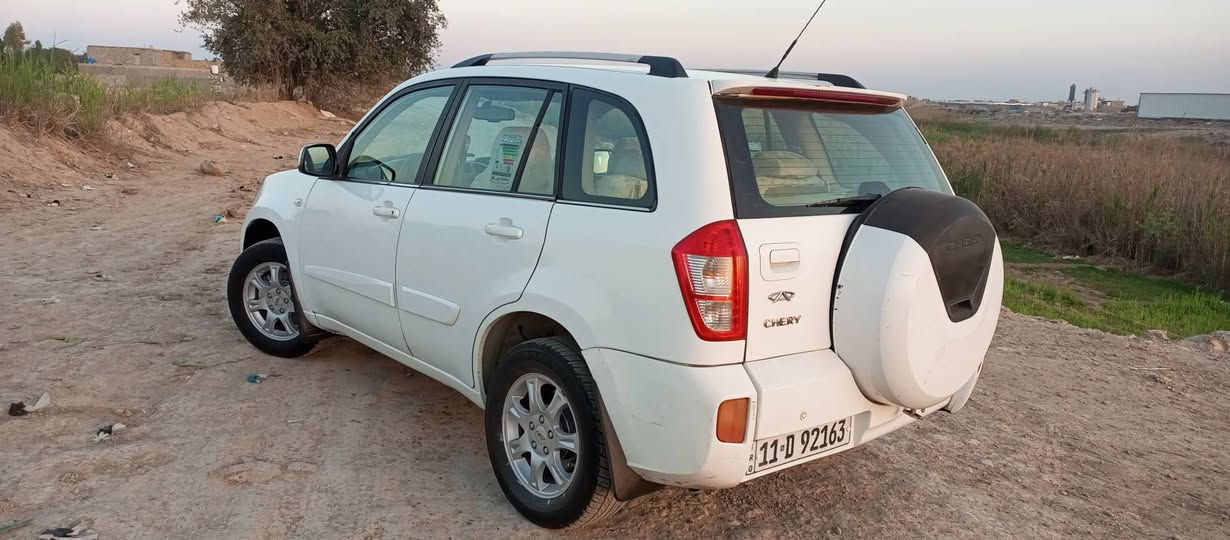 سلام عليكم تيكو للبيع موديل 12 شكل الجديد رقم بغداد نكليزي بسمي تحويل مباشر هزه  جديدة صدر جديد تبريد ثلج كير ومكينه جديد كير كهربائي جديد سيارة حلوه بلادية عدة قطعتين صبغ فقط السعر53 وبيها مجال بسيط العنوان بغداد العبيدي الرقم *********** ملاحظة غير متواجد علاالفيس
