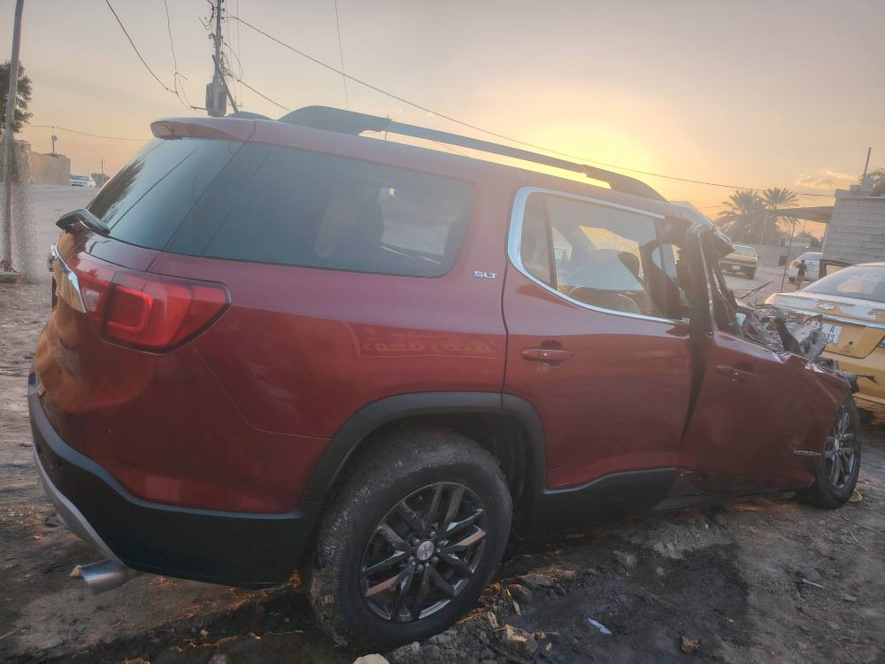 سلام عليكم  جمسي اكاديه موديل 2019رقم بصره نكليزي ابيع على حادثه مكاني ناصريه السعر75 وبيه مجال *********** الشطره, ذي قار
