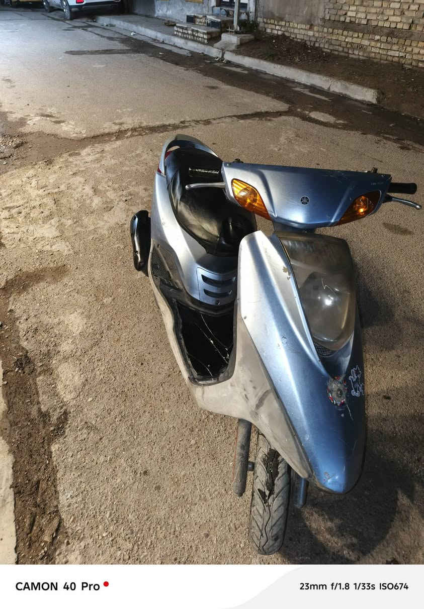 دراجه نظيفه شوفت عينك نقص بك لايت و عداد مكان بغداد الشعله سعره 450 و بيه مجال رقم ***********
