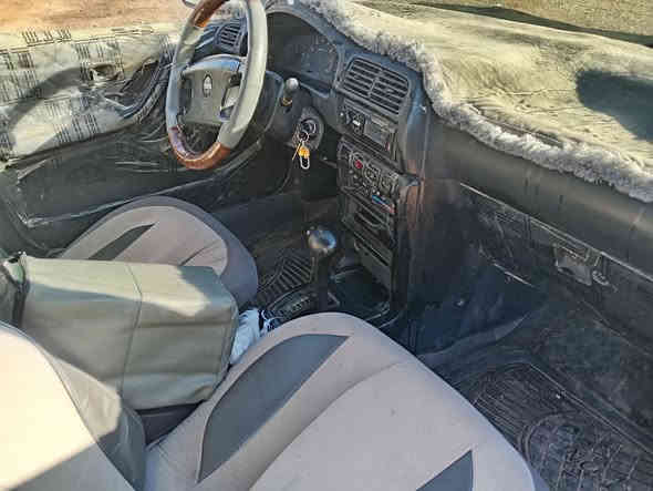 السلام عليكم /نيسان صني  كير ؤتماتيك  للبيع فحص صلاح الدين السعر 35 وبيه مجال ***********
