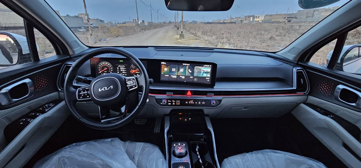 سورينتو 2024
سورنتو 2024    6 سلندر 

فول مواصفات عدا البانوراما 

السيارة بيهة لدات اماميه مضافه من الشركه 
رقم بغداد ب اسمي 
مقاعد جلد. 
بصمة عدد 2  كشنات الاماميه كهرباء
داتا شو 
جنطه كهربائيه 

شاشة متصلة كير ماوس حساسات 

كامرا خلفية سايد بريك بصمة 

مود درايف اوتو هولد تشغيل عن بعد

دشبول ٧ الوان  شاحن لاسلكي 

السيارة ماشية 19 الف 

السيارة بيهة دحجه بسيطه موضحة ب الصورة اصبع اثر دراجه دحجني ب المرايه بس ممبينه 

مكان الديوانية قضاء الشاميه ..السيارة زيرو جبتهة على ايدي بانزين محسن فقط 

السعر ٣١٥ وبيهة مجال للاستفسار.***********
