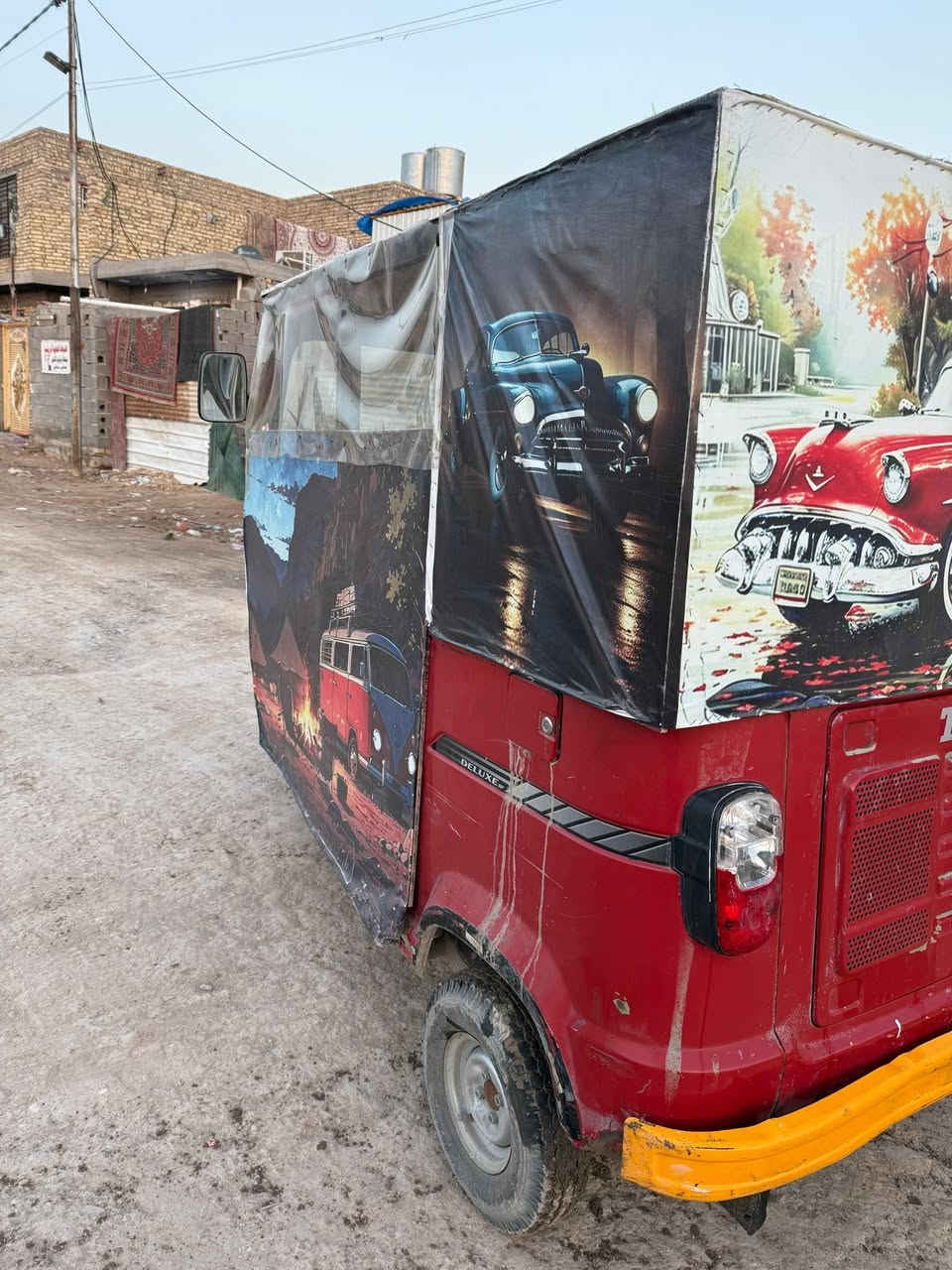 سلام عليكم. ***********
تكتك تي في اس موديل ٢٠١٩ 
تكتك لا ضربه ولا اصبغ 
تايرات جديد
مكينه او كير كفاله 
دوشمه جديد
سكف بدال جادر خشب تفصال 
مكاني بغداد سبع قصور 
سعر خااااص
