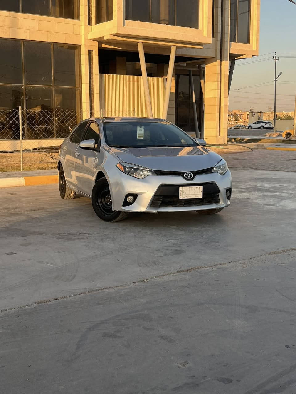 السلام عليكم كورلا موديل  2016 أمريكي السعر 118
حجم المحرك 1800مكينه وكير كفاله 
تخم تاير جديد حداديه100/75
سياره ليبل واحد 
سياره قطعه وحده صبغ 
رقم واسط مداورة ثاني يوم 
مكان السياره كوت  شارع النسيج 
***********
***********
