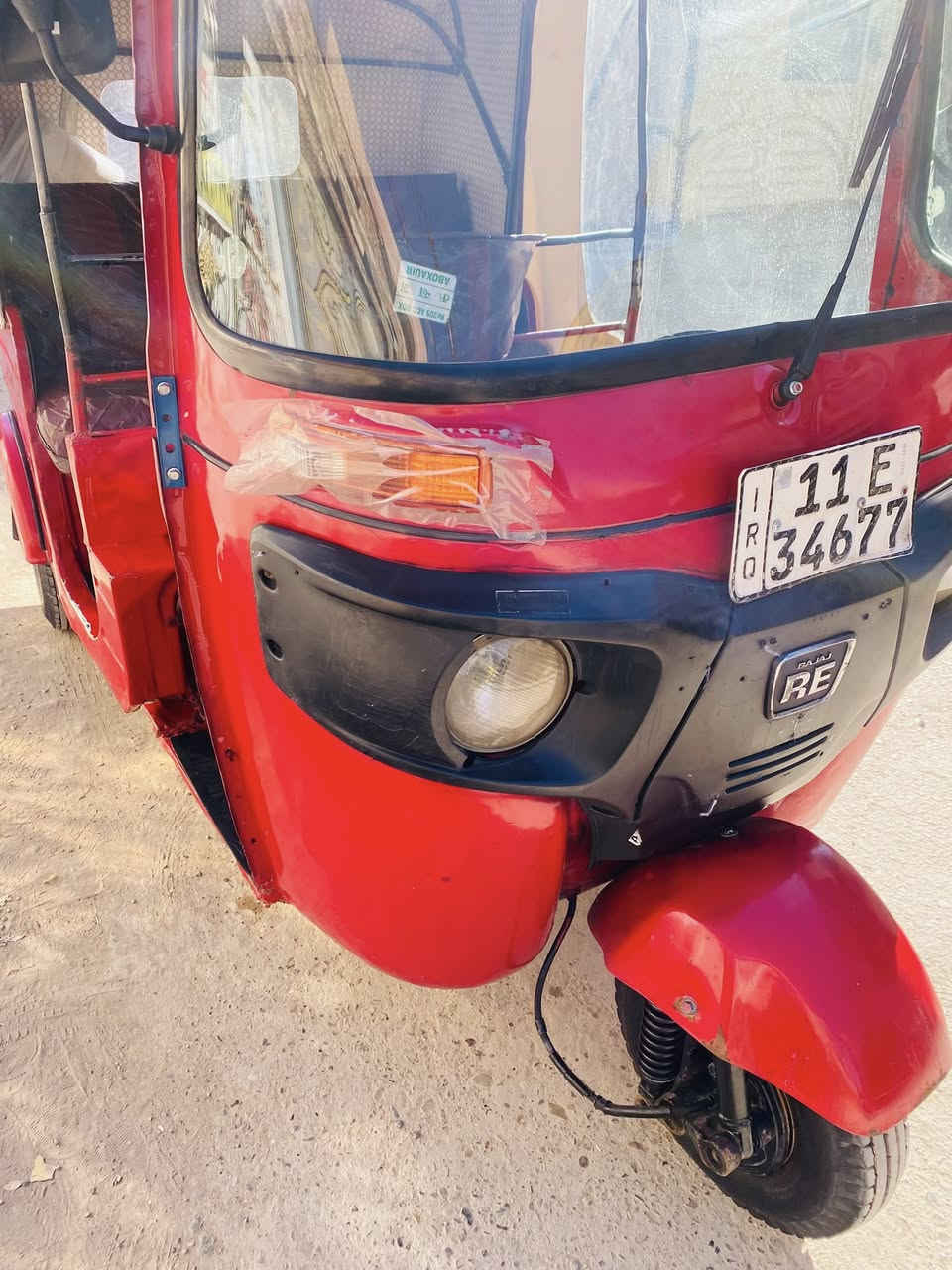 سلام عليكم تكتك البيع موديل 18 مابيه اي نقص كاملهالسعر 4800 رقمي***********
