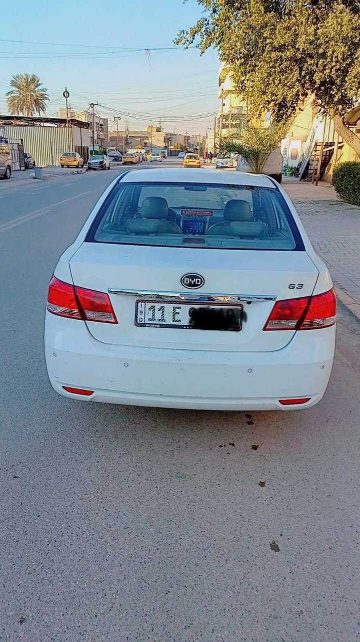 السلام عليكم بي واي دي جي 3 /2013 كير عادي رقم بغداد الانكليزي الجديد محرك كير تبريد تحكم فتحه حساسات خلفيه كامره خلفيه بصمه تشغيل داخل جلد صدر كامل جديد كفاله عامه وظفت اله منظومه غاز وكلش اقتصادي يعني انسه صرف البانزين يعني بيه نظامين تحويل مباشر السعر 75  وبيه مجال بسيط ***********
