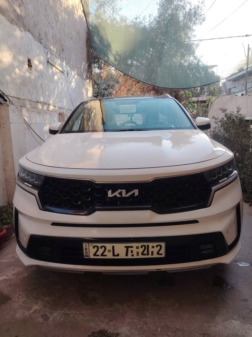 للبيع سورنتو موديل 2023 رقم أربيل بأسمي   على وضع الشركة ماشيه (36الف} مكفوله كفاله  حتئ الدعاميات مكفولة 
ألمواصفات
بانوراما
جي بي أس 
حجم 6 سلندر/كير ماوس/تشغيل عن بعد /بصمات عدد اثنان /هاند بريك بصمة/ الصندوق كهرباء‏/دشبول الوان/ قبضات ابواب المنيوم.                           
حجم الاطارات 235/55R19
لايت عدسات/كشافات زينون                                      
بك لايت LED
مقود جلد شفتات مقود/مثبت سرعة/
عدد المقاعد 7/مقاعد الاماميه كهرباء                            
بردات خلفيه/حساسات امام خلف
تبريد شاشه ٣ قطع تبريد                           
نظام مانع تزحلق/‏ABS
شاحن موبايل واير ليس                          
اشاير بالمري والمري قابلة للطي 
مخرج AUX/مخرج USB
‏BIuetooth/                      
‏( comfort - eco- sport - smart)ومواصفات لم تذكر 
 السياره مكفوله 
السعر(305) الاتصال على الرقم ***********
