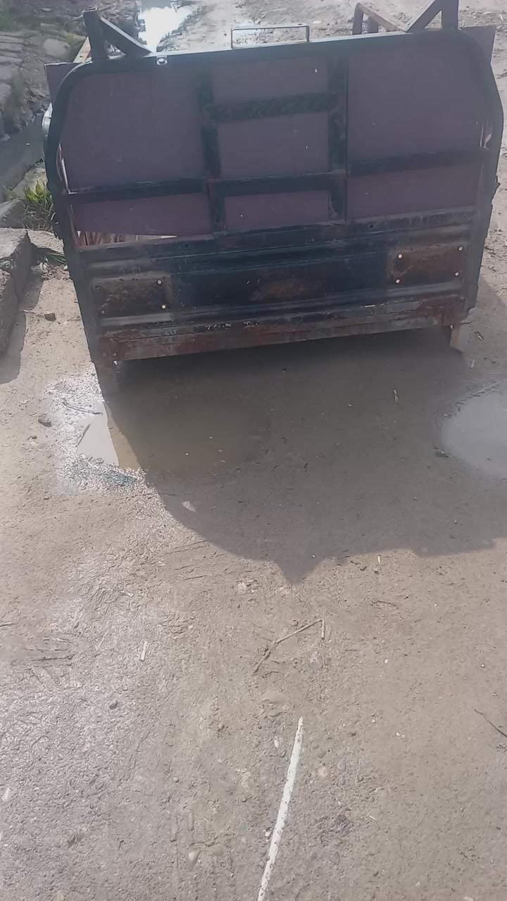 السلام عليكم بادي للبيع السعر ماله 60 والمحجر هو والشفته ماله ب 25 قفله***********
