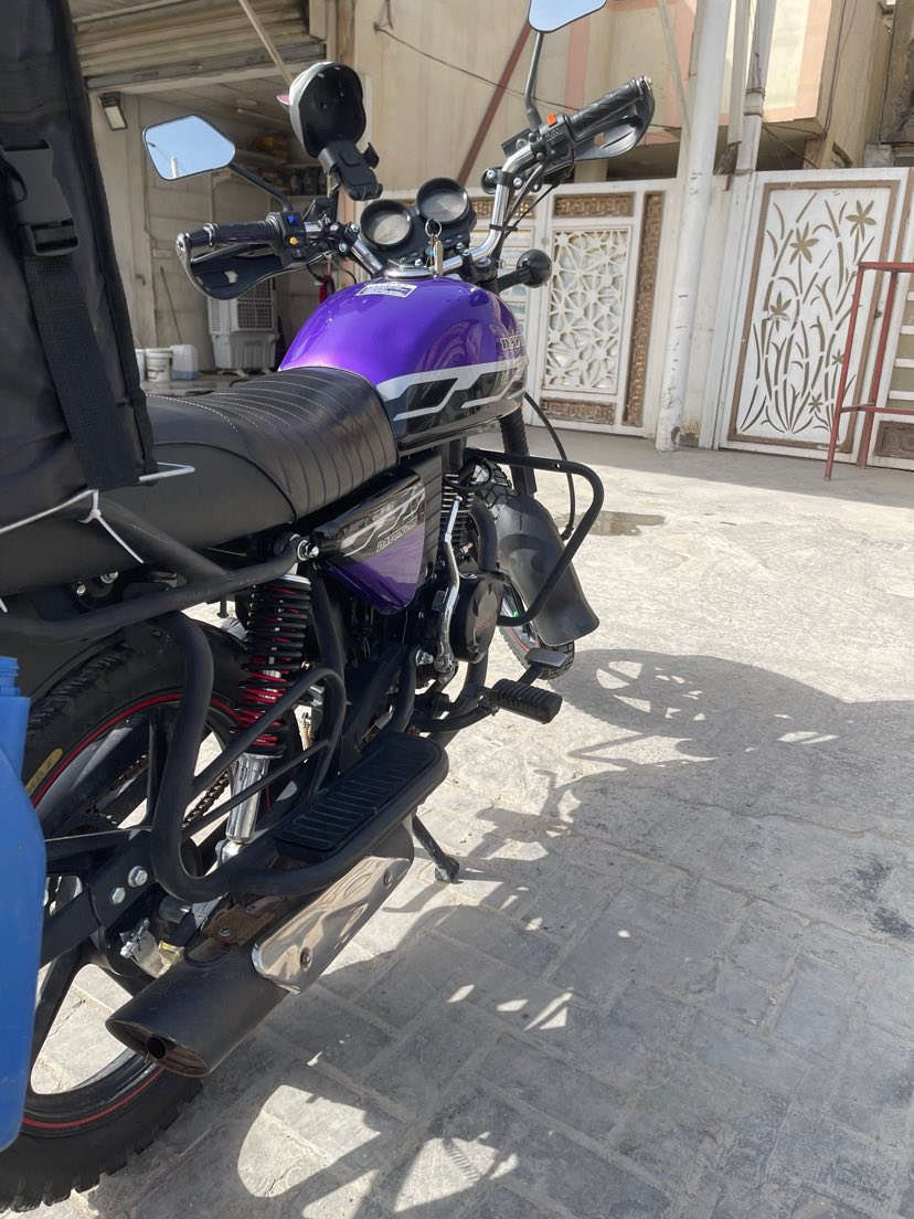 سلام عليكم دراجه دايوان جبلي ماشيه 16 الف حقيقي موديل 2023 مكفوله مشتغل بيه شهر و مطعم مو شركه يعني الدراجه مامتعبه سعره 2750 وبيه مجال حك الجيه ورقم بغداد تحويل ثاني يوم اتصال ع رقم ***********
