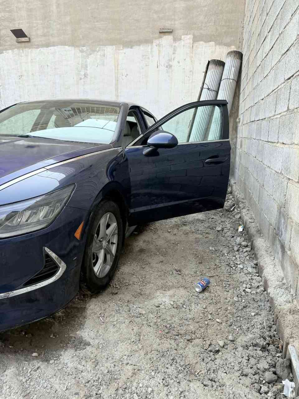 السلام عليكم
سوناتا وارد امريكي موديل ٢٠٢١ حادثها جاملغ وبنيد  لشاصي والغد مكفولات رقم بغداد   مواصفات اربع وضعيات قيادة رادار امامي توقف ذاتي اوتو هولد هند بريك
دكمة شاشة كبيرة كامرة دوارة محرك على وضع الشركة ٢٥٠٠ تنفس طبيعي كير اي تي ٨ نمر تخم تاير جديد مكان السيارة ديالى بعقوبة 
#السعر 165  وبيها مجال للطيبين اتصل ع هـ***********
