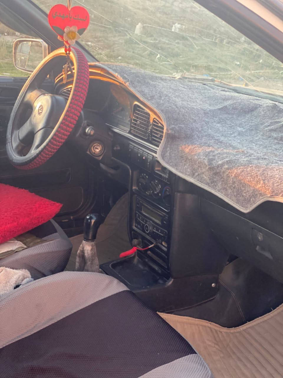 سلامو عليكم النتره موديل 95 نضافه واحد علا واحد تحويل 2انيوم سنويه ال 29 بدون ضربه سياره ربع مذب عليه فرمات شركه رقم بغداد مشروع وطني.33وبيه مجال شي قليل    مكان ديالى       ***********
