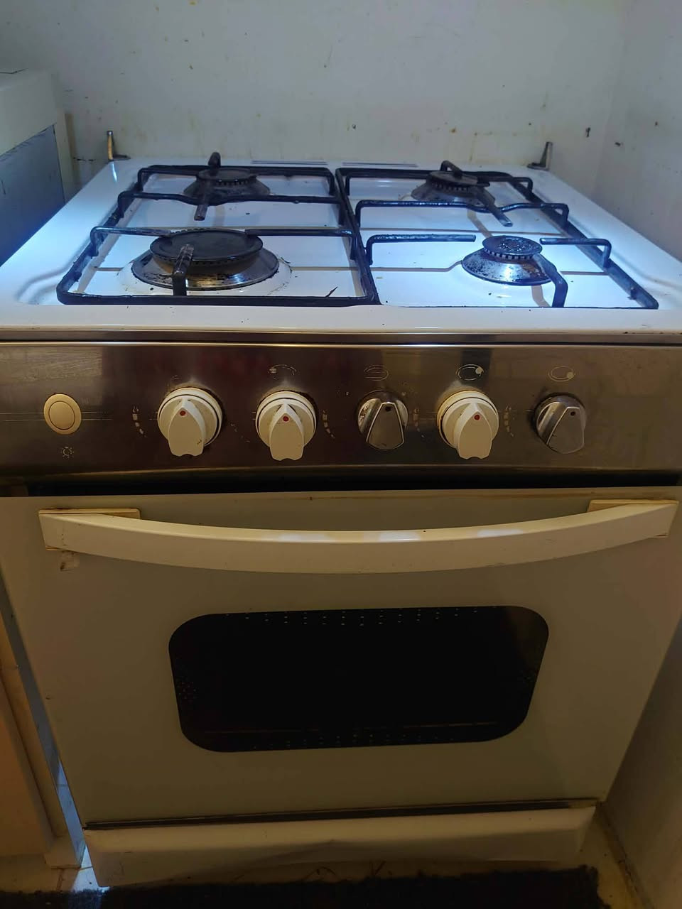 بيع فوري مستعجل غساله وطباخ ب٧٥ اثنينهم مابيهم اي شي اربيل


**إذا كنت صاحب هذا الإعلان وتريد حذفه لأي سبب، رجاءا أرسل رسالة إلى الدعم الفني**