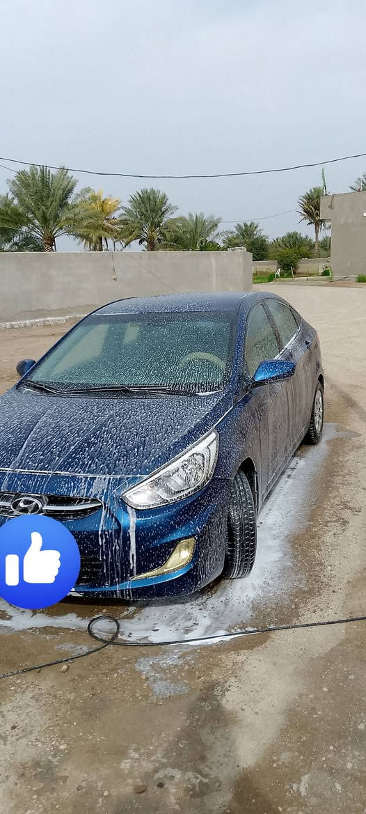 السلام عليكم هونداي اكسنت وارد امريكي لون ازرق مميز 2017 رقم واسط تحويل ثاني يوم قطعتين صبغ مكينه 1600ماشيه 150 الف  جاهزه من حداديه وتخم تاير وتبريد السعر 88 وبيها مجال للطيبين ***********
