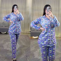 ملابس • للبيع