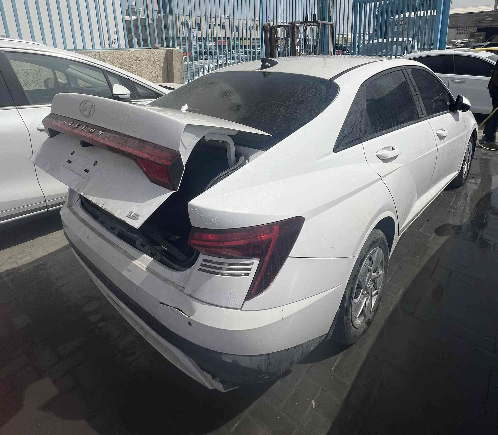 ماشاءالله تبارك الرحمن هونداي اكسنت خليجي موديل 2024 شكل الجديد ماشيه 30 الف فقط طخه بصيطه في بدنه ورجعت بارد موضح فيديو شعارنا المصداقيه وثقه انشالله في عمل مكفوله من صبغ وتبديل سعر واصل منفذ سفوان 115 غير كمرك ولي عنده كتاب شهداء تدخل موعد وصول انشالله سبوعين تواصل خاص تفاصيل اكثر


**إذا كنت صاحب هذا الإعلان وتريد حذفه لأي سبب، رجاءا أرسل رسالة إلى الدعم الفني**