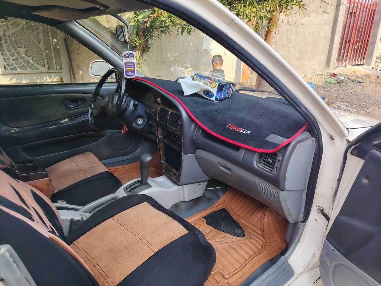 السلام عليكم للبيع برتون 2004 
السياره مصبوغه حزام كير ومحرك مال حاويه 
التبريد بي ليك تدفئه شغاله تخم تاير جديد 
رقم بغداد نكليزي الي 2030 
السعر 48 وبي مجال 
رقم  ***********
