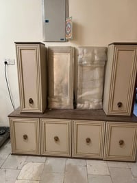 غرفة نوم تركي ٨ قطع للبيع للتواصل خاص او واتساب ٠٧٨٢٣٩٥٢٣٦٩