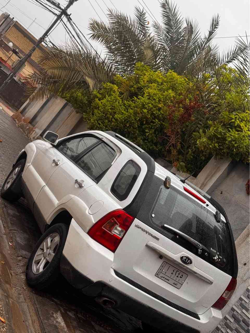 سبورتنج 2009
جديده وجاهزه مكفوله ماعدا بنيد صبغ بدون داخل سونر مرفق 
رقم نجف هزه وسنويه جديده 
تخم تاير حداديه مكينه تبريد كلشي شغال 

مكان نجف ***********
واتساب اتصال 
السعر 118 $ قفل جاهزه مجهزه  ماشيه 200 الف حقيقي
مكلف بالنشر النجف, العراق
