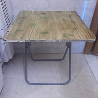 طاولة • للبيع • منزلي