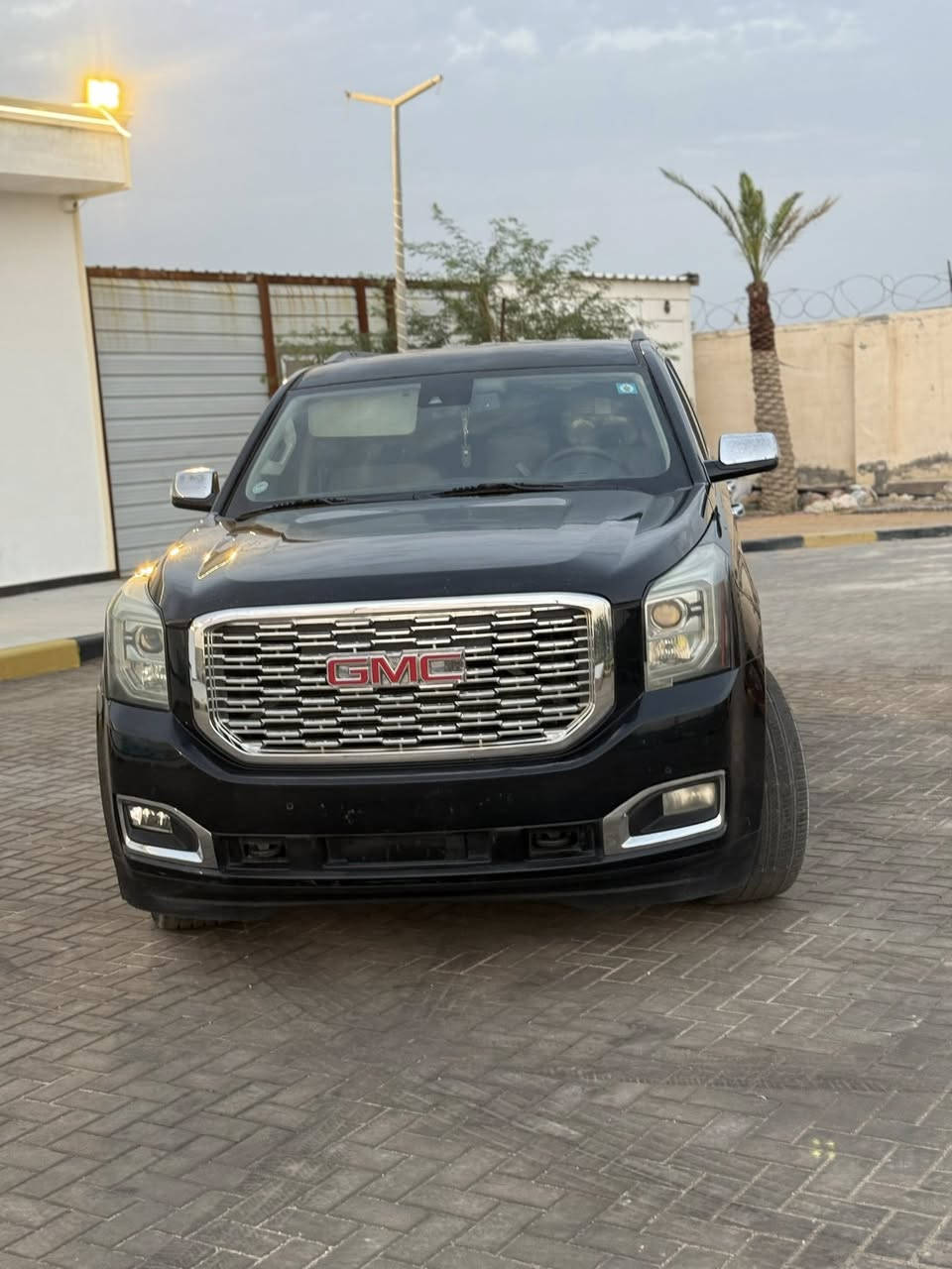 يوكن 2015 تسجيل جديد رقم بصرة باقي بس الكمرك حادثها جاملغ وبنيد وبيه قطعتين كلير
السعر 220
***********
مكانه بصرة
