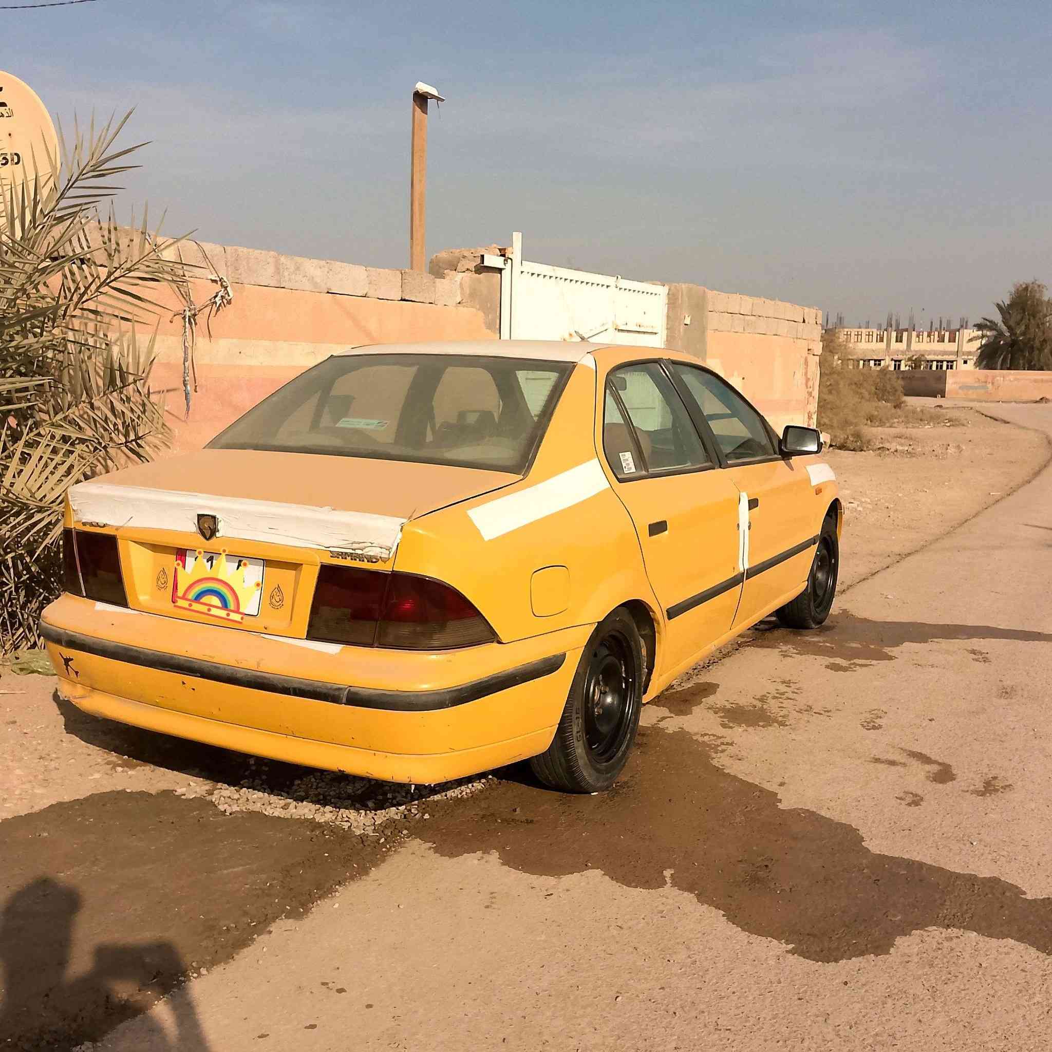 السلام عليكم سمند 2011 
السعر 37 وبي مجال 
الشراي يتصل ع الرقم
***********
