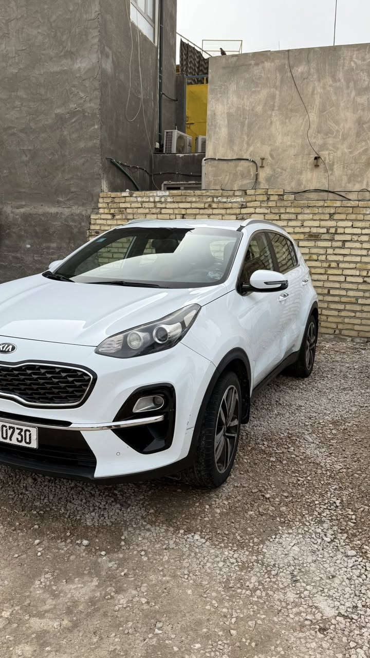 سبورتج موديل 2019 خليجي رقم بغداد انكليزي مكفول ماعده طعجه باب السائق وممصلحه مثل ما موضح بالصوره 
السعر 198 وبيه مجال بسيط


**إذا كنت صاحب هذا الإعلان وتريد حذفه لأي سبب، رجاءا أرسل رسالة إلى الدعم الفني**