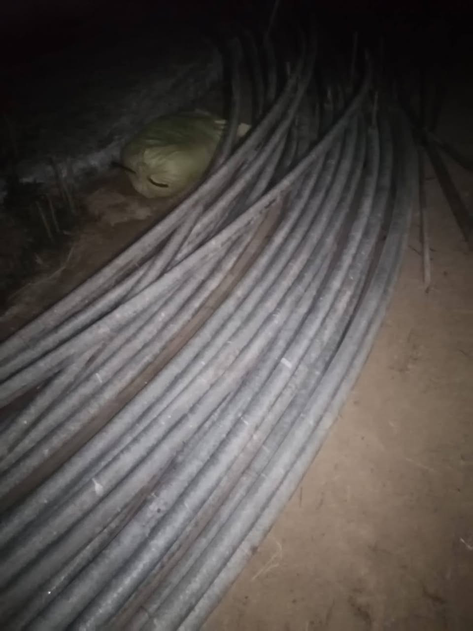 السلام عليكم بيت امريكي الحديد مليمين ونص 
كامل هو وسيما وبيبانه ونايلونه تفضل اتصل ‏‪***********‬‏
