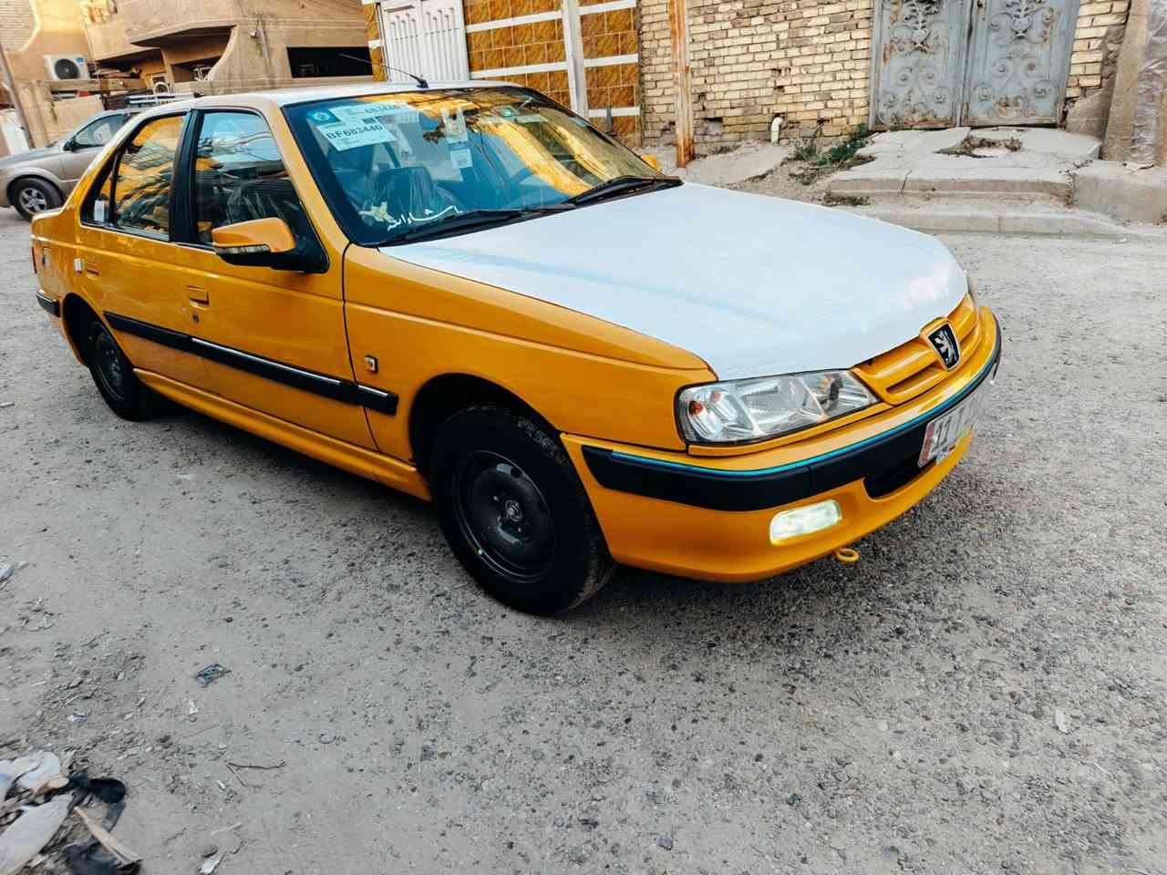 بيجو بارص موديل 2010 مكفوله ضربه وصبغ بأسمي مصفره هيئه وغرامات سنويه لل30 هزه جديده صدر جديد مشط ودبلات جاهزه للاخير كير ومحرك وتبريد كله مكفول سعر 36 وبيها مجال بسيط مكاني حريه الدولعي ***********
