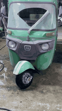 السلام عليكم تكتك البيع 2022رقمه سنوية مكاني بغداد بياع واتساب فقط ***********
