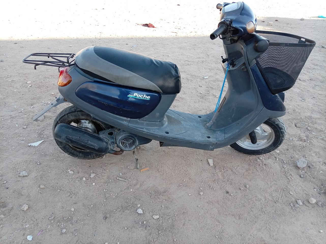 السلام عليكم  لبيع  دراجه منغولي  نظيفه حلوه كهربائيه نظيفه مفتوحه  السعر 375  مجال مكاني كربلاء  هذا رقمي اريد يتصل ***********
