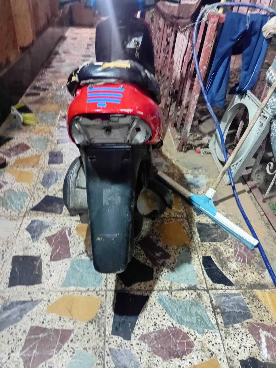 يا لله سلام عليكم دراجه للبيع ساسوكي دراجه نظافته تسولف دراجه معنه الكلمه مو مثل هذني يجبونهن من سوك جمعه تلكه حته الصالنصه مشدوده بحبل هاي دراجه تعبان عليه كهربائي ئيته كله شغاله عوزه بس باتري أطيك ياهه بس هندر واحد ول شراي يجي خاص


**إذا كنت صاحب هذا الإعلان وتريد حذفه لأي سبب، رجاءا أرسل رسالة إلى الدعم الفني**