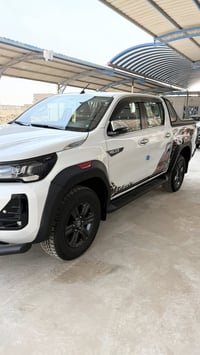 هايلوكس TRD • ٢٠٢٤ • ٥٢ الف