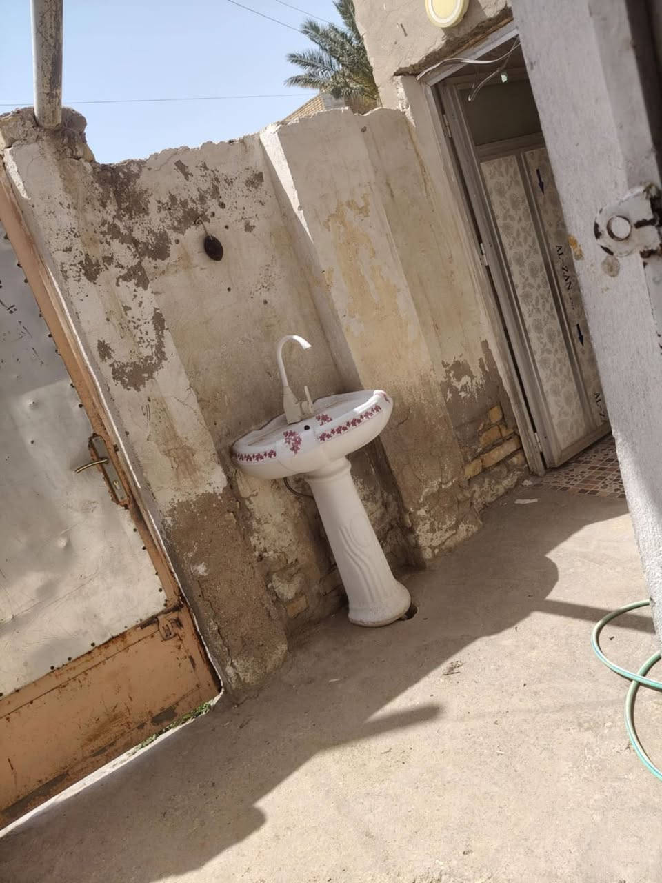 مشتمل بالكفاءات حي المهندسين للإيجار 
للاستفسار الاتصال على الرقم ‭0772 332 9430‬
