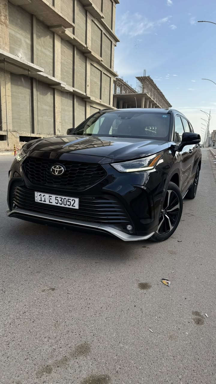 هايلاندر 2022 xse
محرك 6 سلندر (3500)
فور ويل (AWD)

داخل جلد بلاد لونين
فتحه + بصمه 
رادارات امامي وجانبي 
تشغيل عن بعد
جنطه كهرباء
ويل حجم 20 رياضي 
تدفئه بالستيرن وتدفئه مقاعد 
وباقي هواي مواصفات بيه 
السياره جديده وبدون اي نقوصات من كل شي كامله

السياره كلين تايتل بدون اي حادث حته الدعاميات كفاله 
صار بيه تعديل بارد قليل اثر طخه بالعراق بدون صبغ موضح بالصور. 
العنوان الرمادي 
ماشيه 35 الف
السعر 340$$ 
0776661115


**إذا كنت صاحب هذا الإعلان وتريد حذفه لأي سبب، رجاءا أرسل رسالة إلى الدعم الفني**