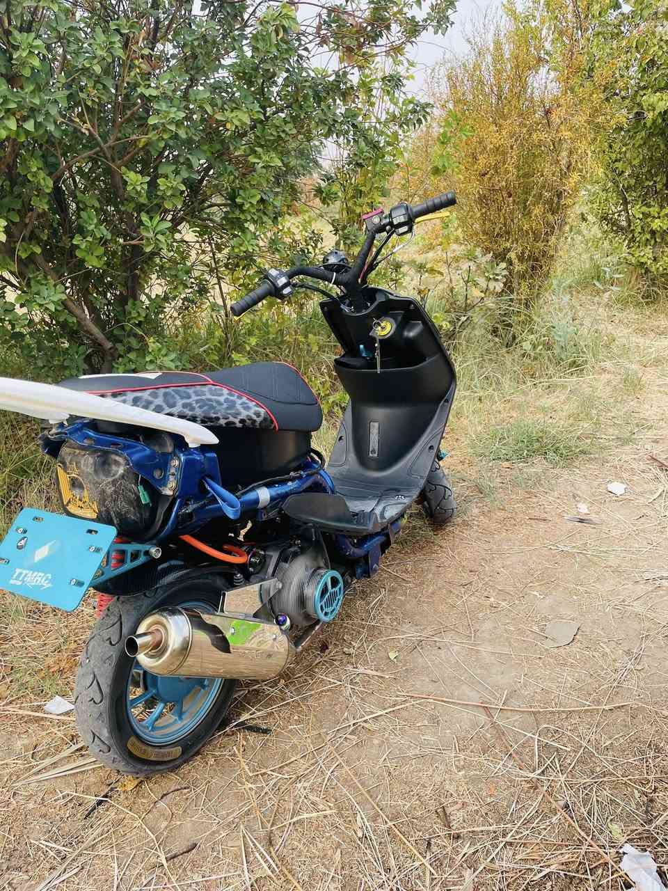 سلام عليكم ماكس مال لعب فول تزويددراجه متعوب عليه ومصروف عليه تزويده مكينه 55 سلف جبير 4فحمات كلجات WFصدر NCY فج 4صينيه وتطواله RGSبجم كاربون اصلي شاصي ازرك كشن رياضي قبق مروحه كاربون قبق كاربون الي فوك تاير قبق فلاوين RGSقاعده رقم تتمارك ويل مشيف صالنصه صجميه اصلي سبايدر اربعه قطره دهن يدات WFصونده دهن تعلاكه RGS ضفيره اصليه وبعد هواي نوعم حتى صره مال دهن WFالي تفيده خاص او وتساب *********** كلش مستعجل ع بيعته مكاني نهاوند
