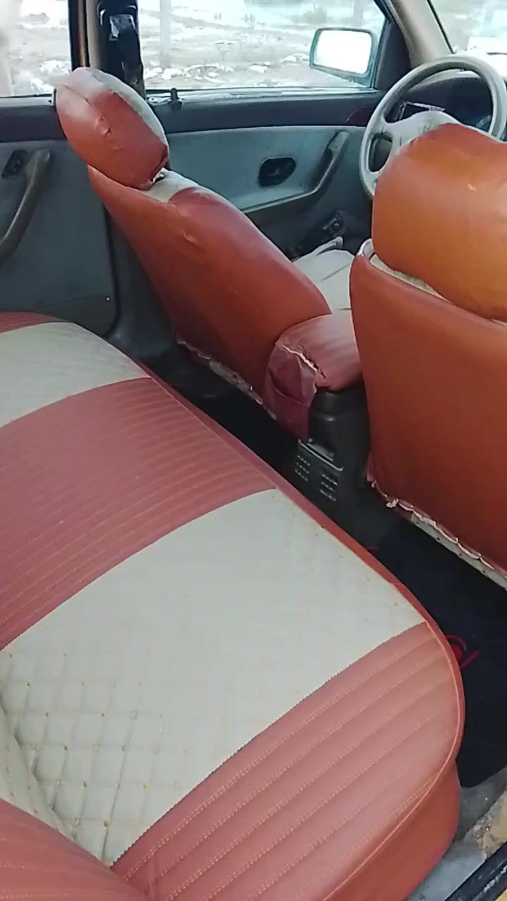 السلام عليكم سمنت موديل 2011 سياره جاهزه مكينه جديده حداديه جديده سياره مقفوله من الضربه السعر 33 وبيهه مجال  السنويه 29 سياره باسمي تحويل ثاني يوم عنوان بغداد مصفره هيئه وخط وبحث رقم الهاتف ***********
