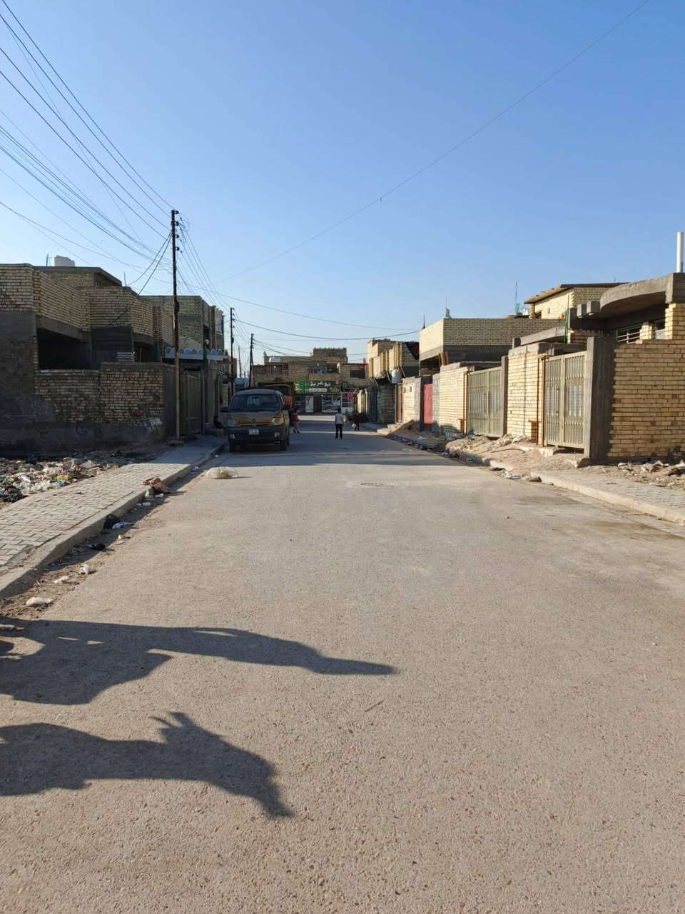 السلام عليكم بيت البيع 100متر طابق واحد الكمالية المعوقين كاع ابو رشاد خدمات كاملة زراعي سند ٢٥مكتابة ويه صاحب العقار مباشر للاستفسار اكثر اتصلو على صاحب الرقم ***********
