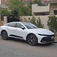 كراون هايبرد • ٢٠٢٤ • ماشية ١٨ ألف