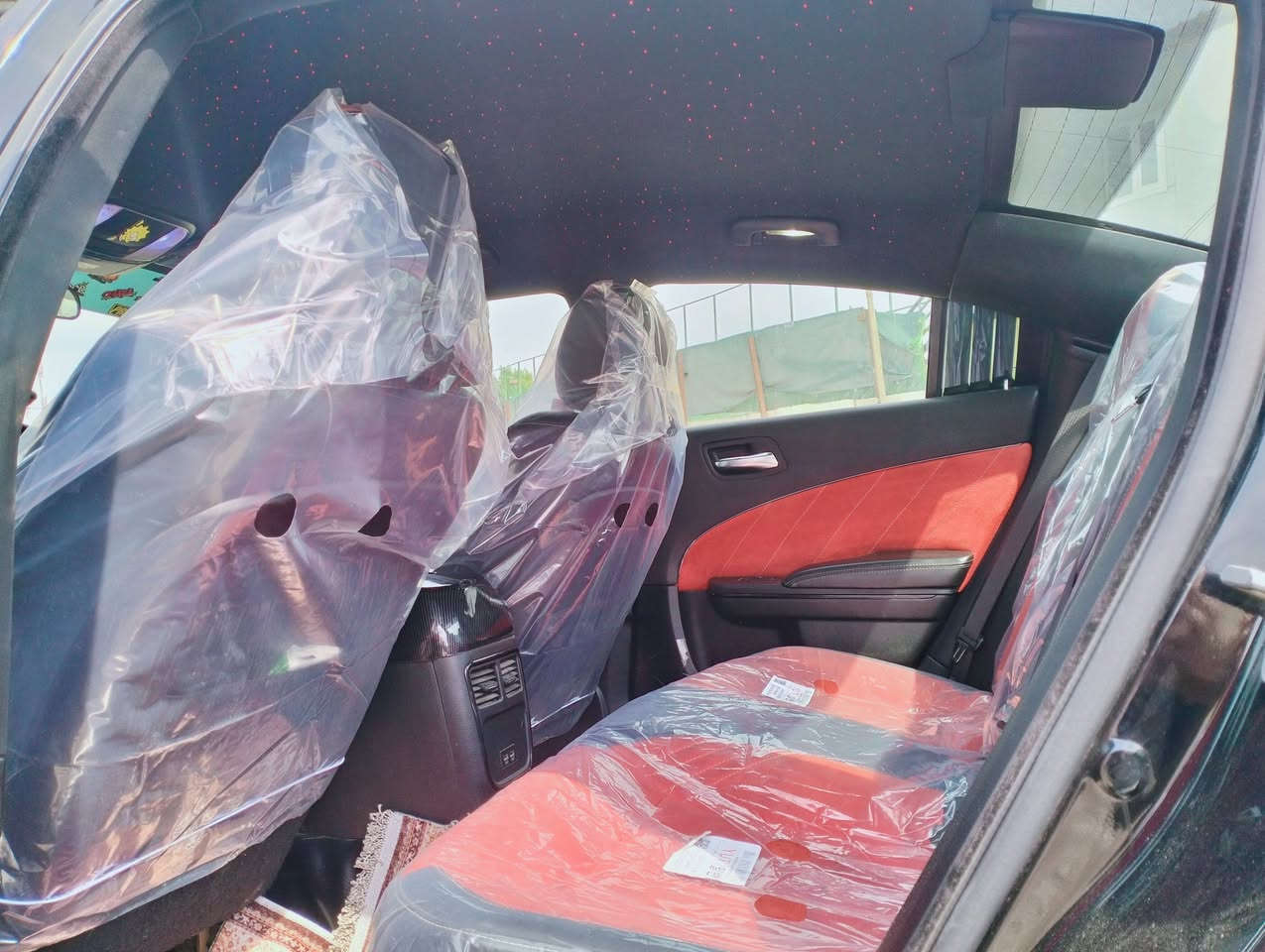 بسم أللهّ الرحمن الرحيم

توكلت على الله 

               
#دوج_جارجر 🇺🇲 
موديل (2019 اصل) فئة (SXT)
محرك (6.سلندر.3600)
(تو_ويل) رقم بغداد الجديد ابأسمي شخصياً تحويل بشرط 
 الحادث مثل ما موضح بالصور باب وجبتلها باب نفس لون ونفس الكود بدون صبغ وبدون ايرباك وبيها وبارد جاملغ امامي.وجاملغ خلفي على كد شبر 🫲(شواصي اللغود كافه الدواخل مكفوله ومكفوله كفاله عامه بعد) 
كير.محرك.صدرخلفي.امامي كله جديد ومكفول عام ووين ميعجبك وأبأي مكان افحص 
منضومة تبريد مع الفريز كله جديد تبريد ثلج 🥶
 تدفئه شغاله 🔥
ممشى السياره
 (👈83 الف مايل) حقيقي وشرط الفحص 
محدث اسSRTارتي
(كت كامل)

الاضافات 👇

1__سقف روز زرع  الف حبه 600 $  
2__اناره غرفه داخليه كامله 200$
3__كت اسSRTارتي كامل للاخير
4__فلنجات مزرفه SRT
5__تخم تاير أصلي بعده بنقشته قبل يومين شاده 
أنتاج 2025
6__لدات دواخل تكساس 
7__لحايه ودوسات وشفقات كامله للاخير
8__لدات متغير اروكال تحكم بالموبايل 200 $
9__منضومه زنون 200 $
10__جكات(اسS2تو) الاصدار 25 جديده 1500 $ 
11__غرفه مال سكات اصليه حضن 400 $
12__شاشه كار بليSRT
13__ويل كب خليجي أصلي مال كصه مختوم USA أمركي 
14__بلكات ريسلنك
15__عبوه مع فيت بم ريسلنك 180 $
16__ولف حماوه ريسلنك
17__استدات طلقه تخم كامل اصلي اصلي+استدات الاصليه موجوده إضافية وياها 
18__دواخل كاربون فايبر 
19__دبل بصمه واثنينهن اصليات 
20__سبايدر خلفي اصلي وليس تجاري 
21__مطريات بوب اصليات 
وبعد بيها هوايه اضافات
السياره جديده على ايد وحده وكامله والكمال لله
ملاحضه،،،👇
(السياره متطلع مجودره 24 ساعه ولله بالشهر لو مره لو مرتين تطلع)

#السعر____225ورقه
#شدتين_وخمس_وعشرين_ورقه

والشراي عيوني اله 

للأستفار...واتساب👇

***********...📞
