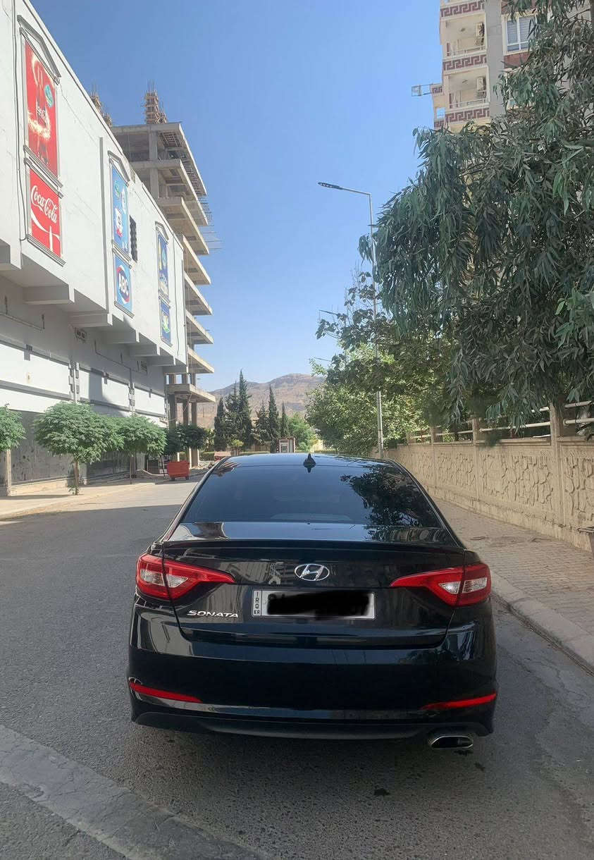 السلام عليكم
سوناتا ٢٠١٥ أمريكي 
حادث جاملغ خلفي يمين فقط بدون دواخل 
ماشية ١٢٣ ميل 

رقم دهوك شرط التحويل 
محرك مفتوح كيس فقط 
كير صدر تبريد نظيف

مكان السيارة دهوك 
السعر ١١٥ ومجال بسيط

للاستفسار 
***********
