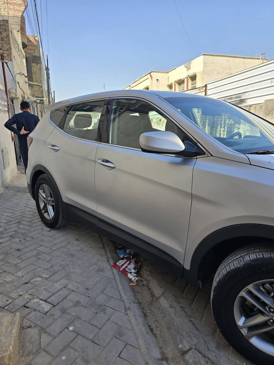 السلام عليكم سنتافي موديل 2017
صدر جديد تخم تاير جديد ماشيه 120 محرك 2400 المحرك والكير مكفولات وحادثها موضح يمكم بالصور والبيبان نفسيتهن مرجعينهن السعر 146$
العنوان بغداد مدينة الصدر
للآستفسار ***********
