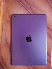 آيباد ٩ • ٦٤ • بطارية ١٠٠