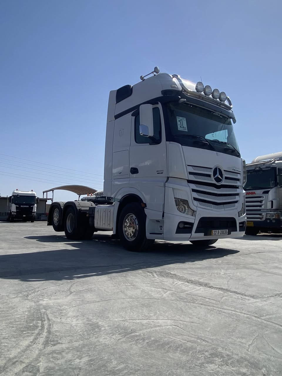 .       .    بسم الله الرحمن الرحيم 

معرض العبيدي لتجارة الشاحنات و المعدات الثقيلة 
نعرض لكم كل ما هو جديد و مميز @ اكتروس وحش مديل 2013 حجم 2551راس بلاديه  سنكل خلفي كشن ديوان سيارة جديد كفالة عامه طخم تاير برجستن رقم شمالي فصل ربط مرسوم فلات 4محاور ***********سعر$4,50 بي مجال عنونه البصرة الزبير معرض العبيدي
