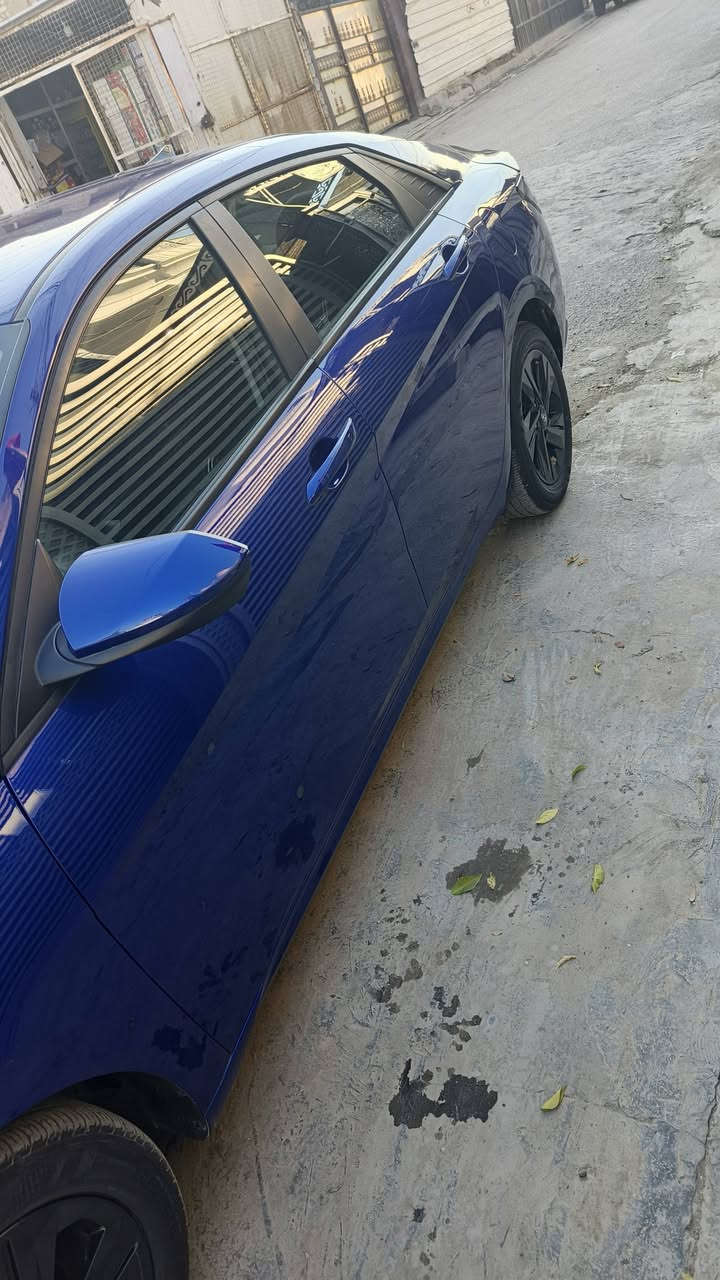 سلام عليكم 
النترا هايبرد 
وارد امريكي 
موديل 23 
مواصفات 

٣ مودات قياده 

بصمه 
رادار امامي وخلفي
توقف ذاتي
مري جانبيات نقطه عمياء

تحكمات ستيرن جهتين 
شاشه 
تبريد بيانو
هند بريك بصمه
اتو هولد 
تدفئه كشنات
كامره دواره
السياره مبدل بيها جاملغ وبنيد اصليات 
للاستفسار ااكثر 
*********** 
السعر 148 وبيها مجال بسيط
