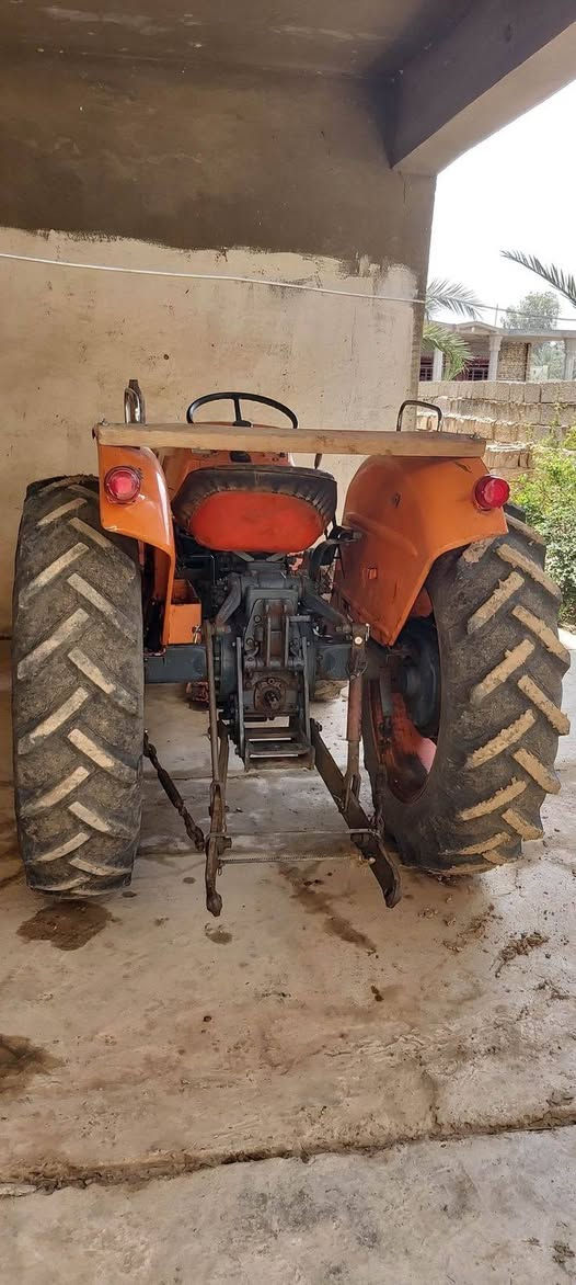 كابوته ياباني
لا تبخير ولا تنقيص 
محرك 4
تايرات  نص عمر 
المعدات الي وراها 
رفاسه + فيدان+ خرماشه+ ديجر 
العنوان صلاح الدين قضاء بلد ناحية يثرب 
رقم الهاتف ***********
 السعر 11 مليون وبيها مجال
