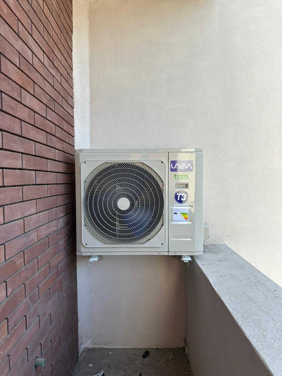 تنصيب جميع انواع اجهزة التبريد للتواصل ***********
