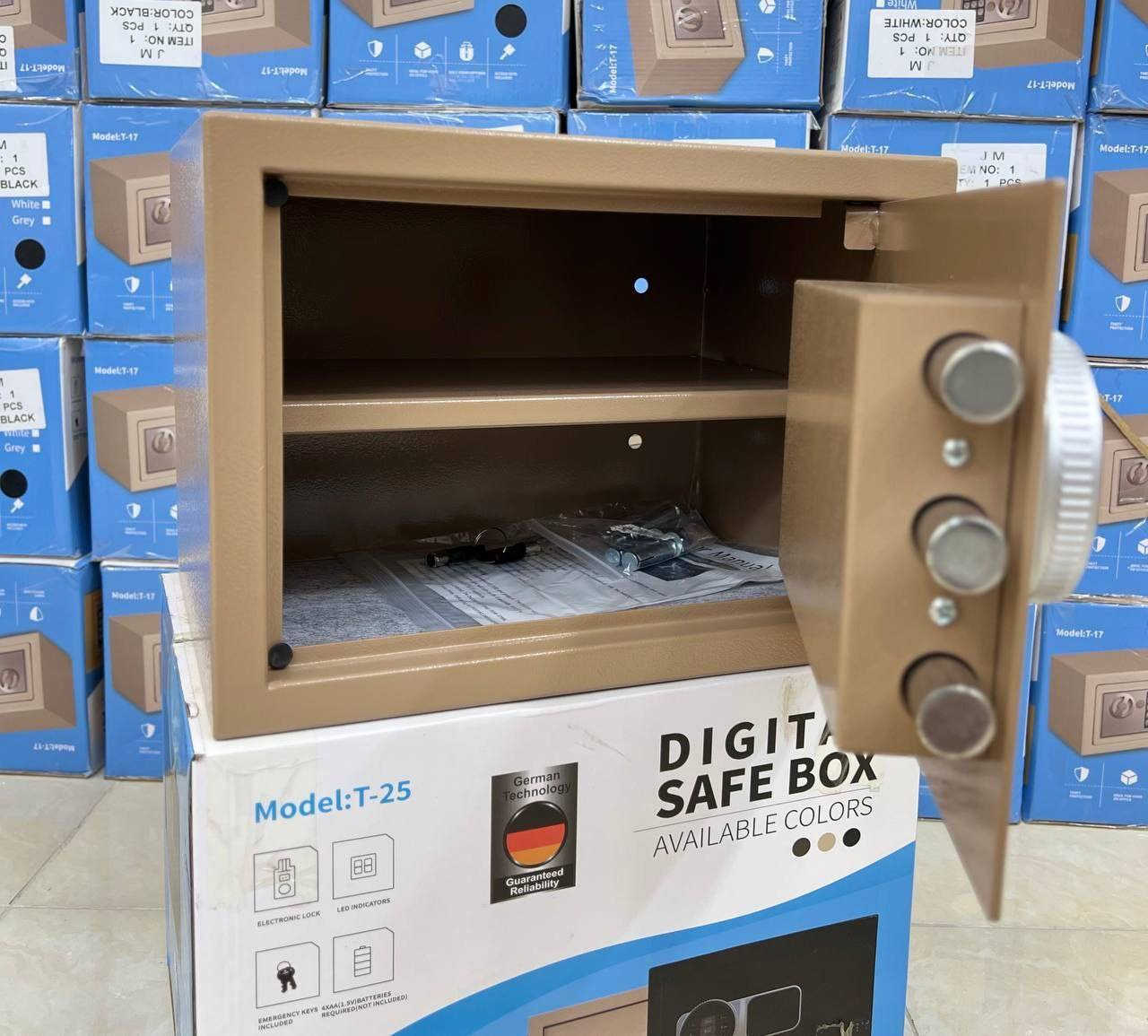 💥 قاصة منزلية المانية الأصلية بقياسات مختلفة متوفرة حصرياً لدئ شركة الأندلس

✅ مقاومة عالية للحريق تحمي أموالك 
✅ شفتات ستانلس ستيل قوية ضد الكسر 
✅ رمز إلكتروني مع مفتاح طوارئ مشفر 
✅ نظام حماية من السرقة  
✅   ضمان 5 سنة على القفل والكيبورد 

📦 توصيل مجاناً لكل محافظات العراق
موديل حديث وعصري ملائم منزلك ومكتبك

⏱️ بخدمتكم على مدار 24 ساعة. 
📞 *********** بغداد, العراق
