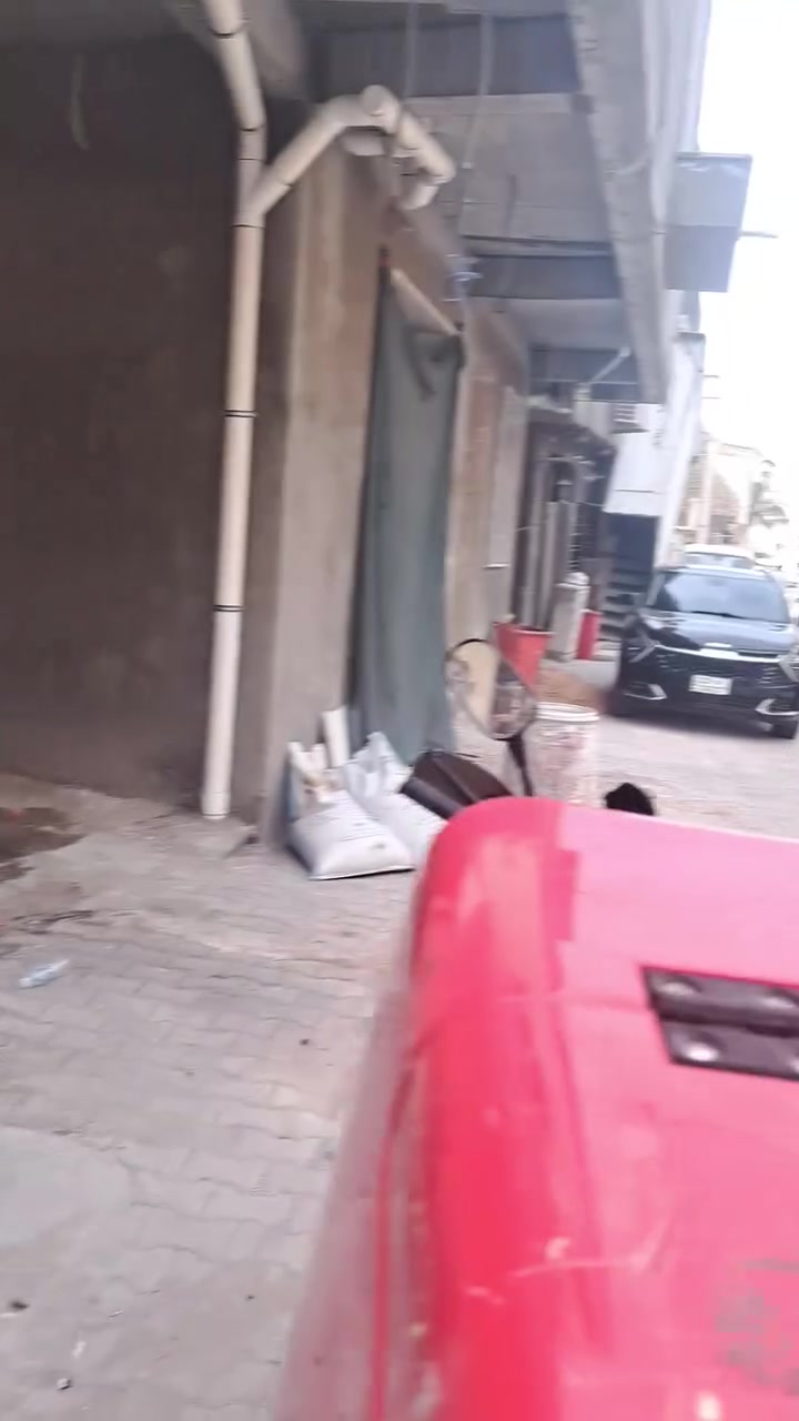 مشتمل اللايجار في الاعظميه
قرب مقبرة الملك 
للتواصل ***********
اللايجار ٤٠٠
